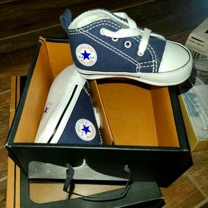 Converse new in box